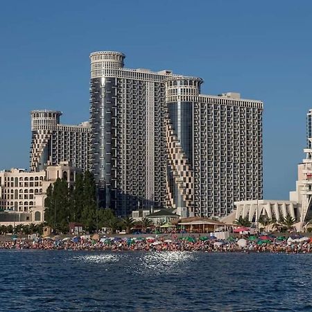 Apartment Twin Towers David Батумі Екстер'єр фото