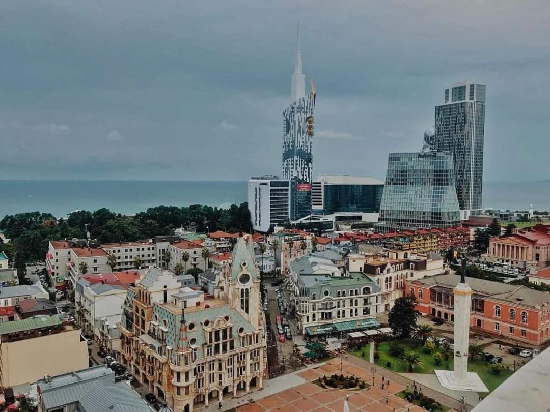Apartment Twin Towers David Батумі Екстер'єр фото