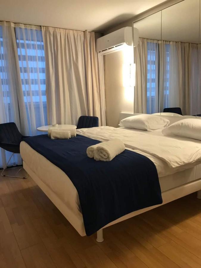 Apartment Twin Towers David Батумі Екстер'єр фото